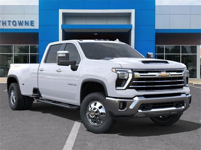 new 2025 Chevrolet Silverado 3500 car, priced at $66,195