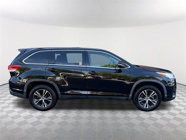 used 2019 Toyota Highlander car, priced at $23,043
