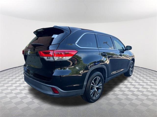 used 2019 Toyota Highlander car, priced at $23,043