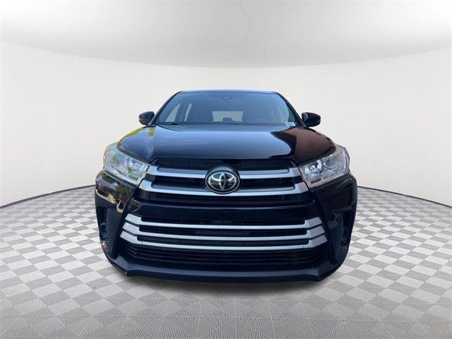 used 2019 Toyota Highlander car, priced at $23,043