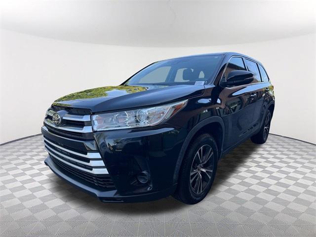 used 2019 Toyota Highlander car, priced at $24,664