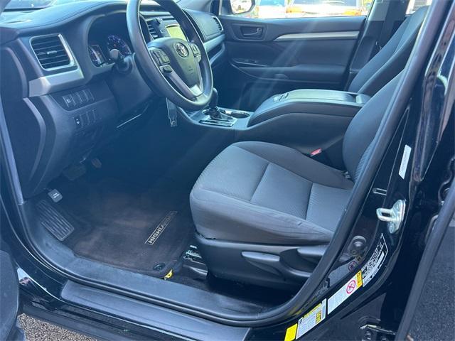 used 2019 Toyota Highlander car, priced at $23,043