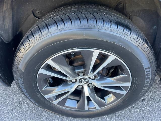 used 2019 Toyota Highlander car, priced at $23,043