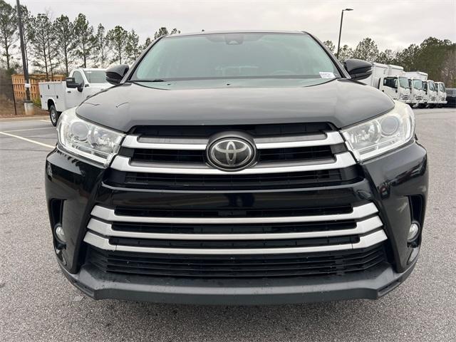 used 2018 Toyota Highlander car, priced at $18,722