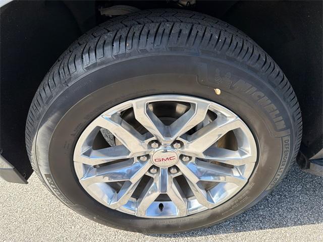 used 2022 GMC Yukon car, priced at $46,769