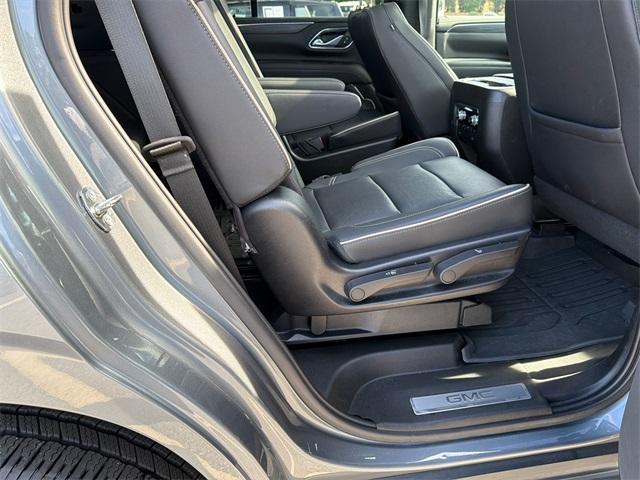used 2022 GMC Yukon car, priced at $46,769