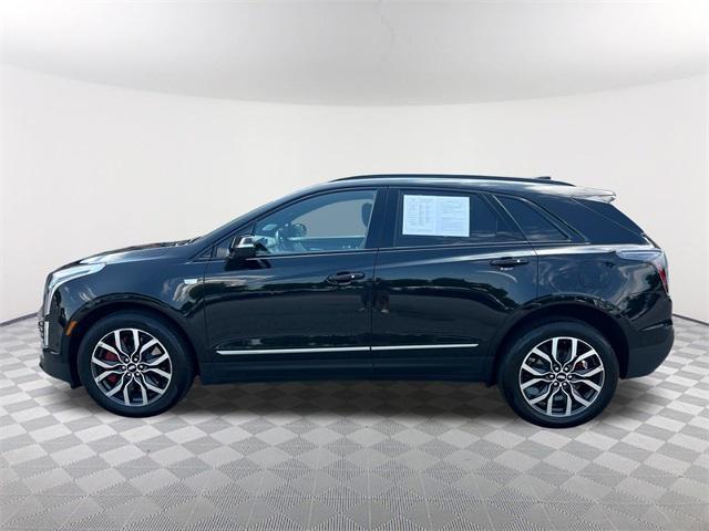used 2022 Cadillac XT5 car, priced at $40,568