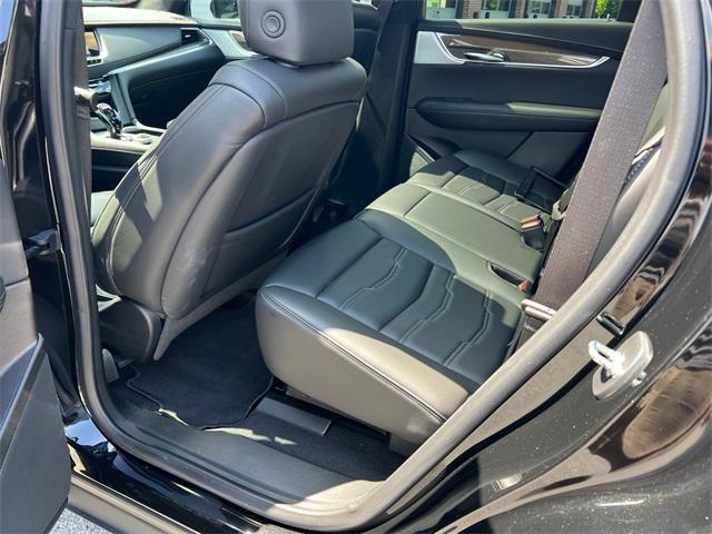 used 2022 Cadillac XT5 car, priced at $32,987