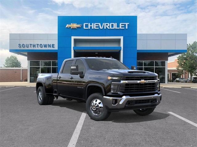 new 2025 Chevrolet Silverado 3500 car, priced at $69,430
