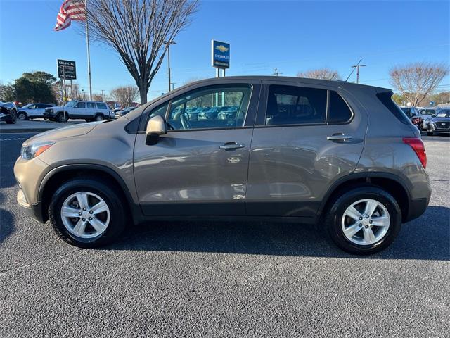 used 2022 Chevrolet Trax car, priced at $16,550