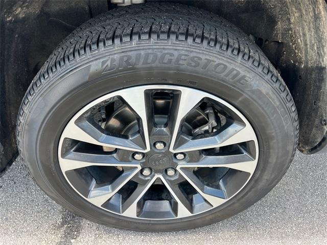 used 2022 Jeep Grand Cherokee L car, priced at $30,862