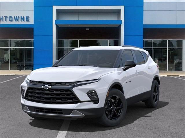 new 2025 Chevrolet Blazer car, priced at $33,655