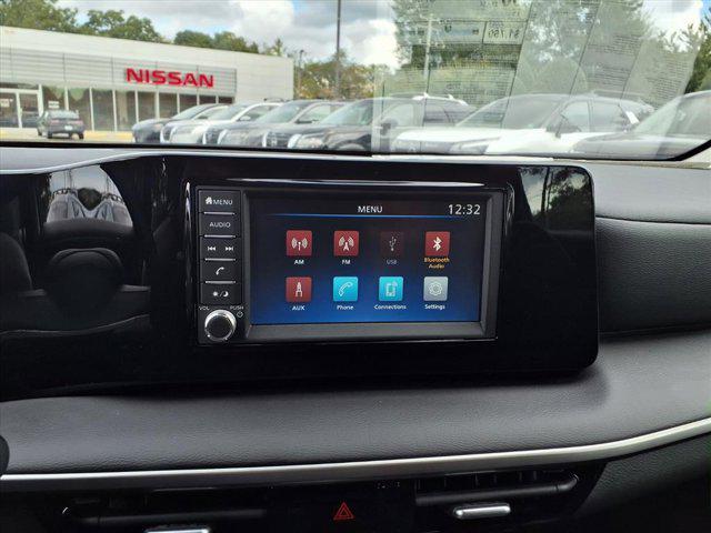 new 2025 Nissan Kicks car, priced at $23,565