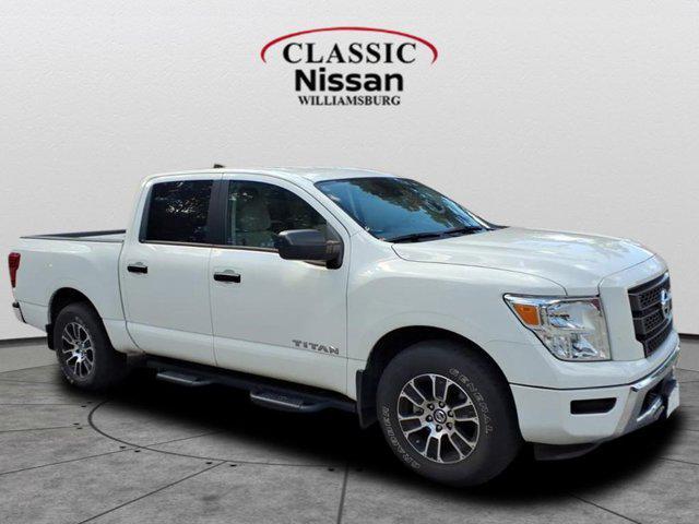 used 2022 Nissan Titan car, priced at $28,600