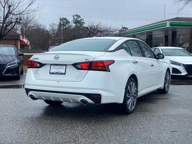 new 2025 Nissan Altima car, priced at $33,087