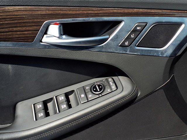 used 2019 Genesis G80 car, priced at $24,900