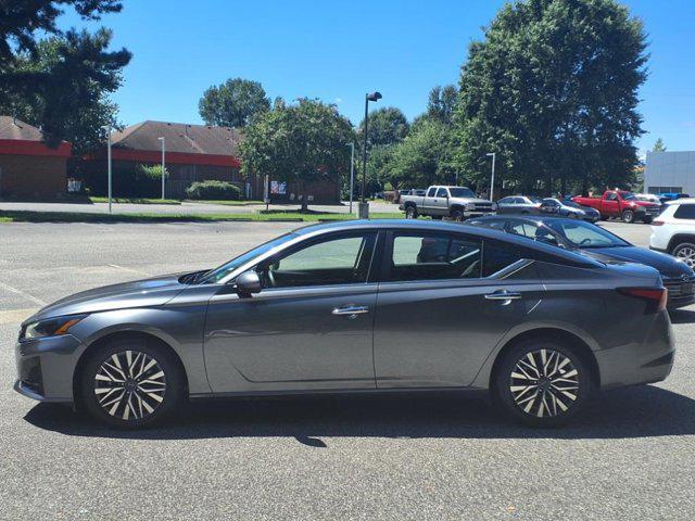 used 2023 Nissan Altima car, priced at $19,400