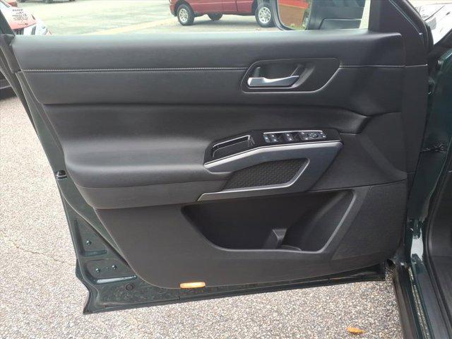 used 2022 Nissan Pathfinder car, priced at $31,600