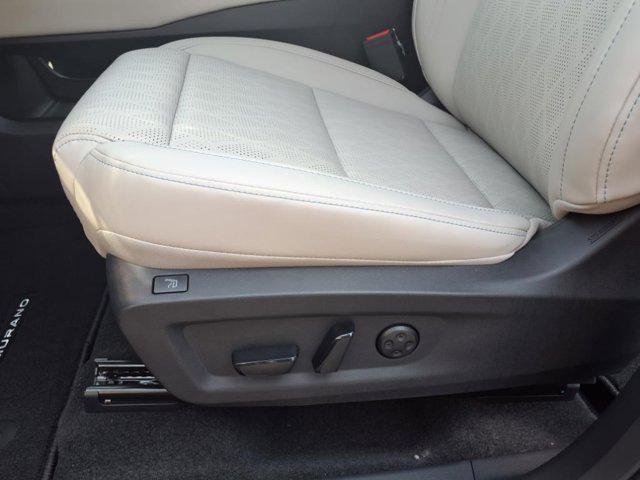 new 2025 Nissan Murano car, priced at $48,532