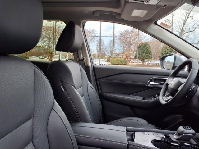 new 2025 Nissan Rogue car, priced at $39,946