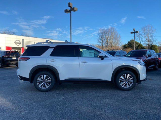 new 2025 Nissan Pathfinder car, priced at $39,708