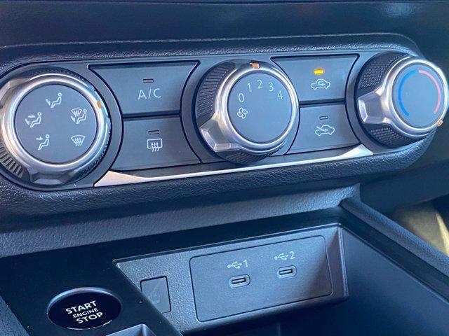 new 2025 Nissan Kicks car, priced at $25,420