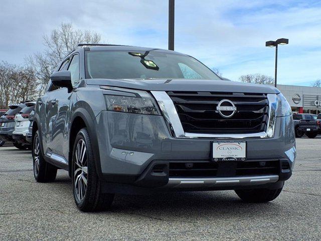 new 2025 Nissan Pathfinder car, priced at $48,250