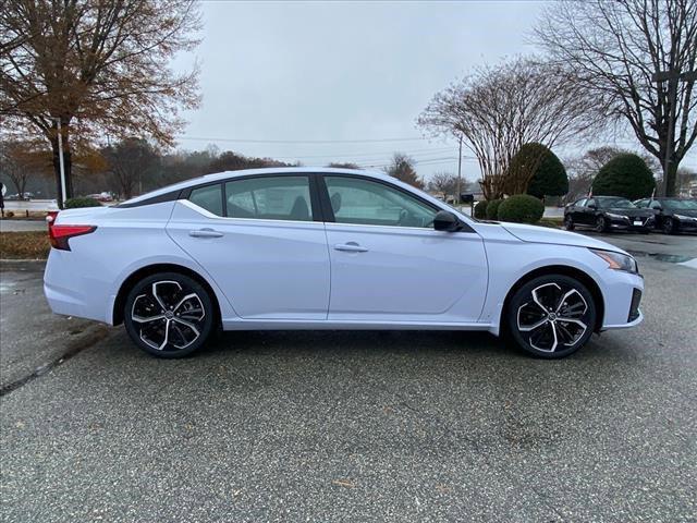 new 2025 Nissan Altima car, priced at $28,498