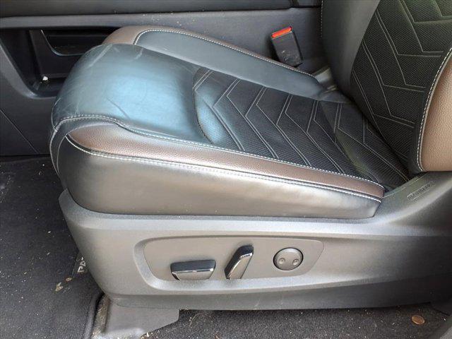 used 2022 Nissan Pathfinder car, priced at $31,700