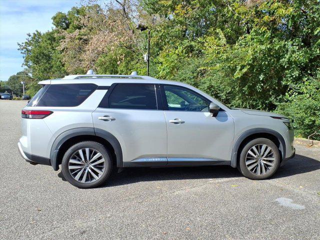 used 2022 Nissan Pathfinder car, priced at $31,700