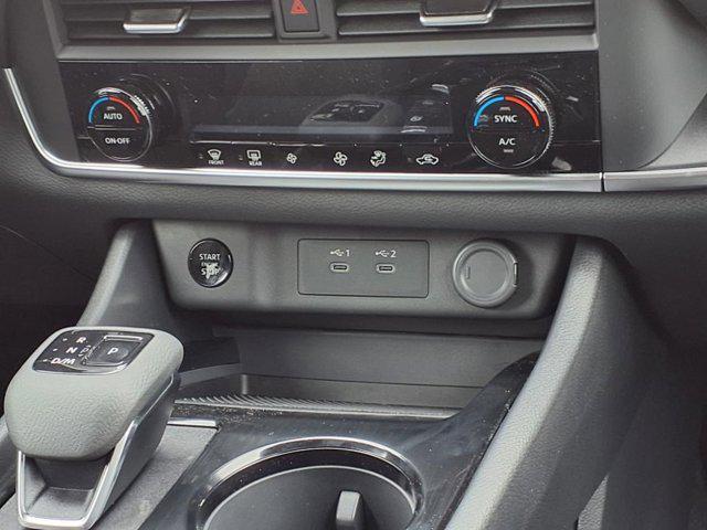 new 2025 Nissan Rogue car, priced at $30,681