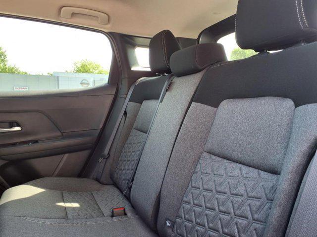 new 2025 Nissan Kicks car, priced at $25,162