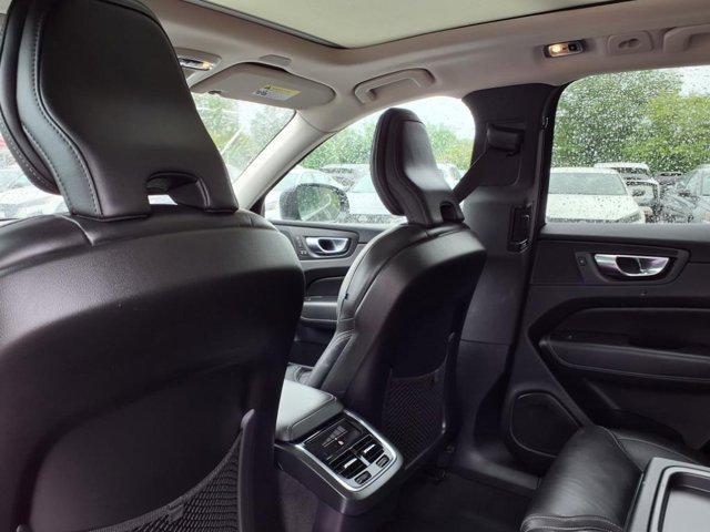 used 2021 Volvo XC60 car, priced at $33,385