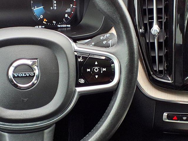 used 2021 Volvo XC60 car, priced at $33,385