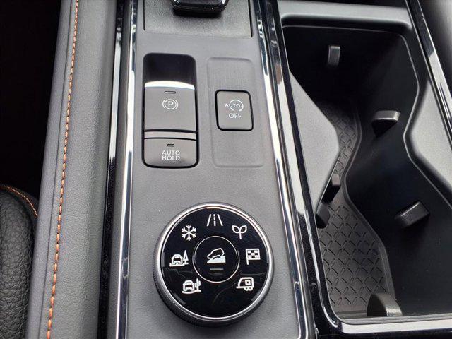 new 2025 Nissan Pathfinder car, priced at $44,092
