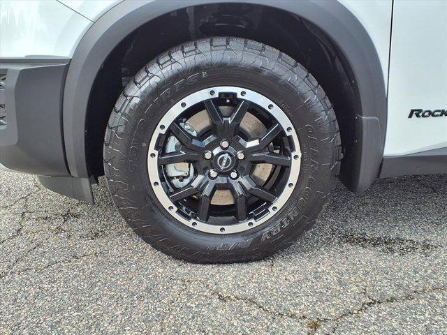 new 2025 Nissan Pathfinder car, priced at $44,092