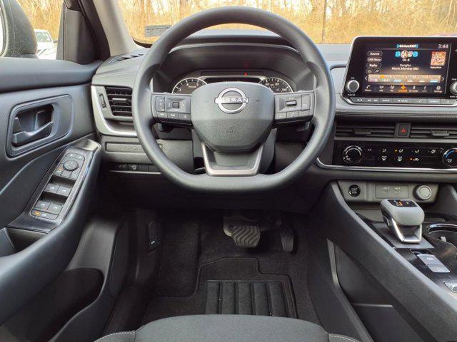 new 2025 Nissan Rogue car, priced at $29,601