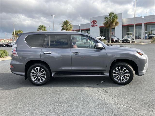 used 2022 Lexus GX 460 car, priced at $57,900