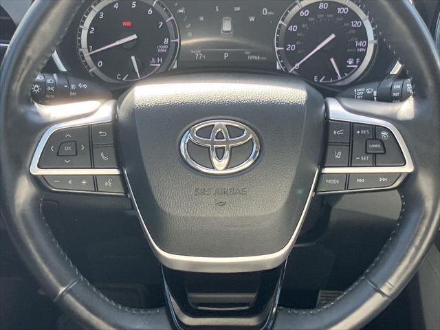 used 2022 Toyota Highlander car, priced at $38,945