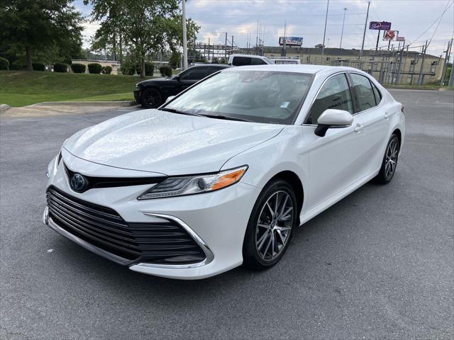used 2022 Toyota Camry Hybrid car, priced at $28,901