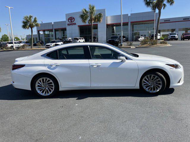 used 2021 Lexus ES 350 car, priced at $41,303