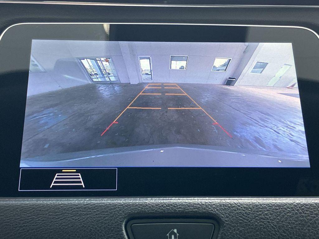 used 2020 Cadillac XT4 car, priced at $20,503