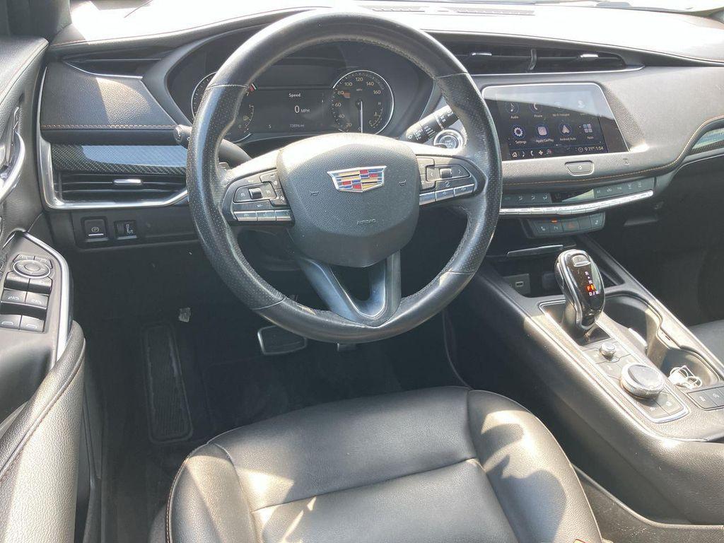 used 2020 Cadillac XT4 car, priced at $20,503
