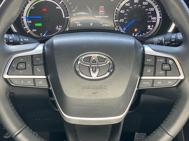 used 2023 Toyota Highlander Hybrid car, priced at $47,991