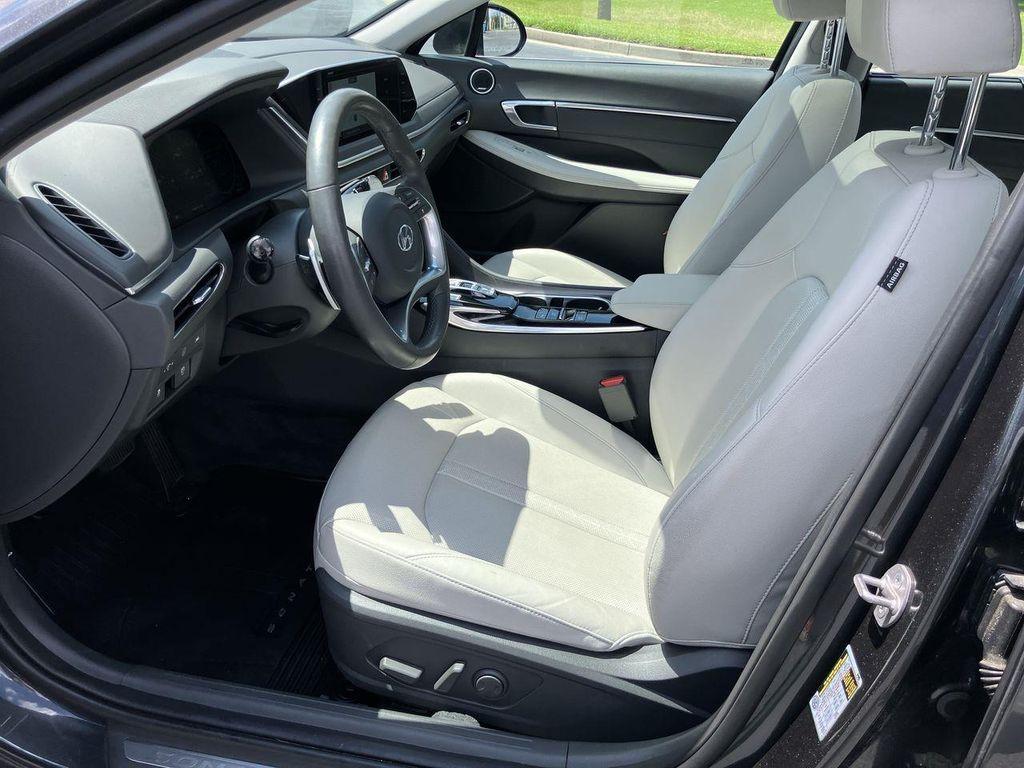 used 2023 Hyundai Sonata Hybrid car, priced at $27,901