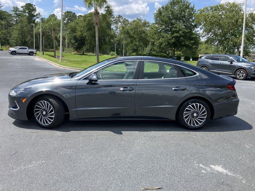 used 2023 Hyundai Sonata Hybrid car, priced at $27,901