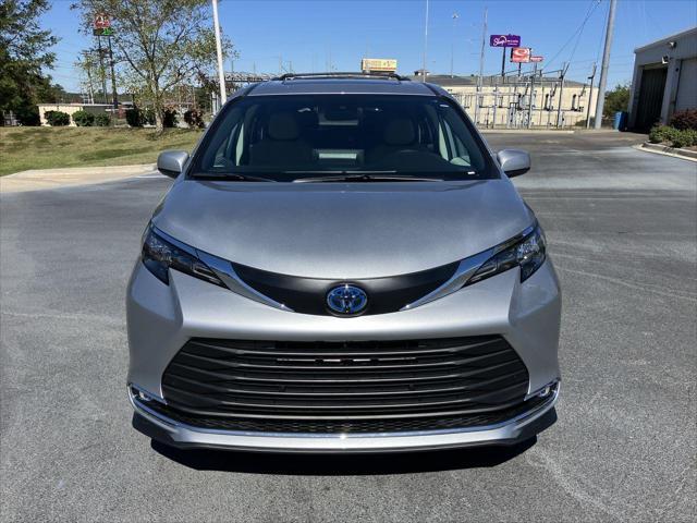 new 2024 Toyota Sienna car, priced at $47,234