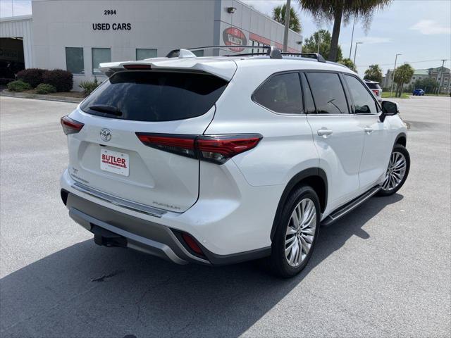 used 2023 Toyota Highlander car, priced at $49,901