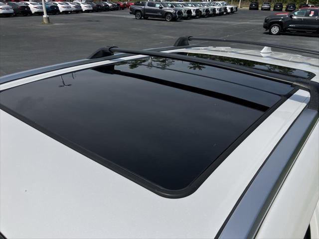 used 2023 Toyota Highlander car, priced at $49,901