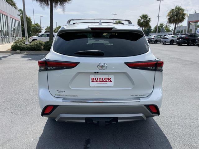 used 2023 Toyota Highlander car, priced at $49,901